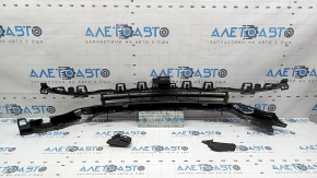 Lower grille of the front bumper BMW 4 F32/33/36 14-20 without radar, missing fragment, cracked