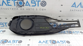 Left fog light grille frame for BMW 4 Series F32/33/36 15-20 Sport/Luxury line, partially open, with molding, cracked molding