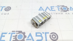 Honda Civic XI FE/FL 22-26 Air Conditioning Heater Valve