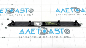 Front left door sill insert for BMW X7 G07 19-26, chrome with backlight, scratches, dents