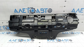 Rear bumper bracket central BMW 4 F32/33/36 18-20 missing fragment