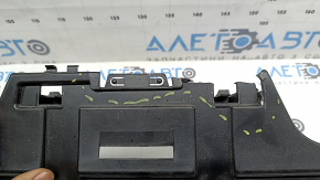 Rear bumper bracket central BMW 4 F32/33/36 18-20 missing fragment