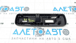 Black insert for the upper passenger seat trim of the BMW X7 G07 19-26