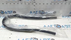 Hood seal on the bumper of the BMW 3 GT F34 14-19