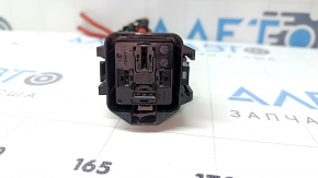 BMW 4 F32/33/36 17-20 cooling fan relay connector