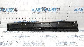 Audi Q5 80A 18-20 lower front right door trim scratch