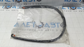 Radiator grille seal Lexus LS460 07-09 prerest