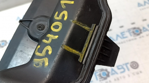 The BMW X5 G05 19-26 wiper pan mount is broken.