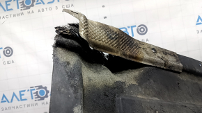 The central underbody protection of the BMW X3 G01 18-24 is melted.