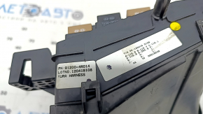 Hyundai Sonata 11-15 underhood fuse box with housing, without wiring