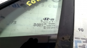 Hyundai Sonata 20-26 front left triangle door glass with seal