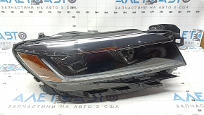 Right front headlight for VW Passat 20-22 LED with seal