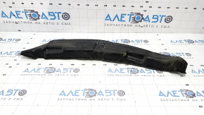 Right door-wing seal for Kia Niro 17-22 is torn.