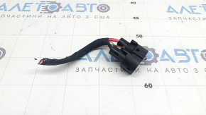 A chip for the diffuser radiator shroud assembly of the Hyundai Sonata 20-26 HEV.