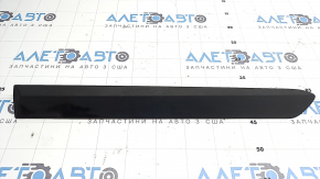 Kia Niro 17-22 front left side door sticker