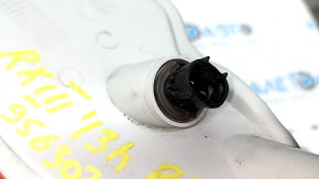 The left rear bumper light of a Lexus RX350 RX450h 10-15 has a broken lampshade.