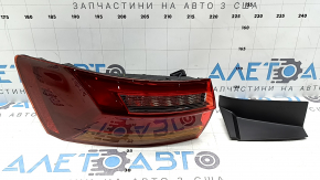 Left outer fender light for a 19-19 VW Jetta
