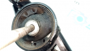 Upper engine mount Lexus RX450h 10-15 silents cracked