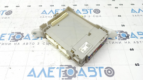Lexus RX350 RX450h 10-12 dash fuse box