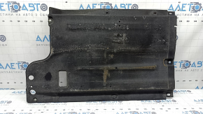 The rear left underbody protection of the Hyundai Sonata 20-26 HEV is worn out.