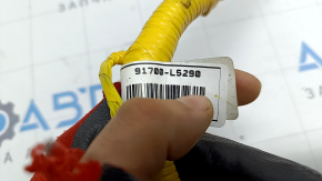 The Hyundai Sonata 2020 SRS airbag computer module chip is yellow.