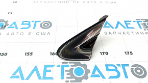 Triangle corner of the front left fender of the Hyundai Santa FE 19-23, chrome and gloss black