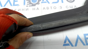 Mitsubishi Outlander 22-26 front left door glass seal, matte black, scratches, dented