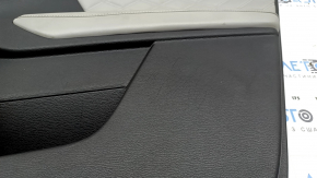 Mitsubishi Outlander 22-23 front right door panel, black with gray leather, with gray leather armrest, with handle, scratches, dry-cleanable, scratches