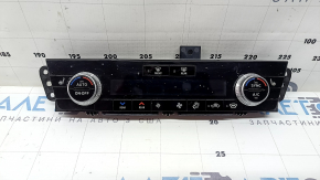 Mitsubishi Outlander 22-26 automatic climate control, dual-zone heated seats and wiper zones, scratches