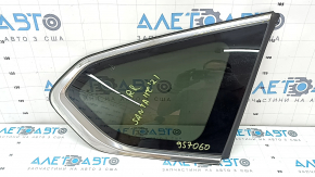 Rear right window, blind glass, Hyundai Santa FE 21-23, tinted, chrome, worn chrome