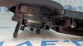 Mitsubishi Outlander 2022-2026 steering wheel controls for radar and 360-degree cameras, broken mounts, swollen chrome