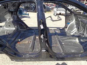 Body pillar central right Lexus RX350 RX450h 10-15 on the body