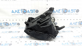 Mitsubishi Outlander 22-26 LED front right headlight, worn, needs polishing