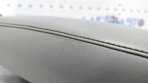 Mitsubishi Outlander 22-26 armrest, gray leather, scratched, needs dry cleaning, broken fasteners