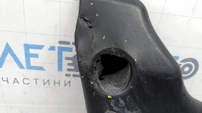 Mitsubishi Outlander 22-26 rear right underbody protection is dented and torn