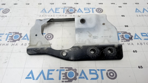 Front fender bracket, right center, Land Rover Range Rover Velar 18-23