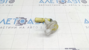 Mitsubishi Outlander 22-26 washer fluid level sensor broken