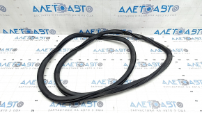 The front left door seal for a VW Jetta 19-26 is worn out.