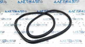 The front left door seal for a VW Jetta 19-26 is worn out.