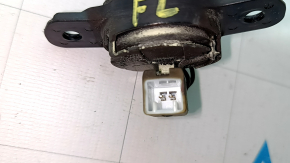 The left dashboard speaker of the Hyundai Santa FE 19-23 Harman Kardon is covered in soot.