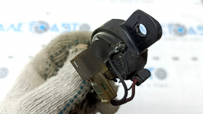 The left dashboard speaker of the Hyundai Santa FE 19-23 Harman Kardon is covered in soot.