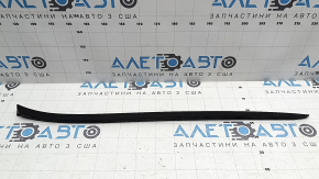 Windshield molding left Porsche Cayenne 958 11-14