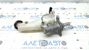 Brake master cylinder with reservoir Hyundai Santa FE 21-23 2.5T
