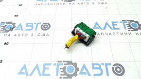 The green chip for the SRS airbag computer module of the Hyundai Santa FE 21-23