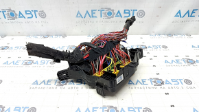 Hyundai Santa FE 21-23 underhood fuse box without wiring