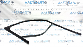 Front left door glass seal for Land Rover Range Rover Velar 18-23