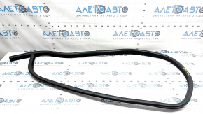 Rear right door seal for Land Rover Range Rover Velar 18-23