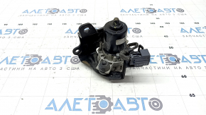 Vacuum pump for the Hyundai Santa FE 21-23 2.5T brake master cylinder