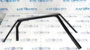 Rear right glass seal with molding for Hyundai Santa FE 21-23, chrome, worn