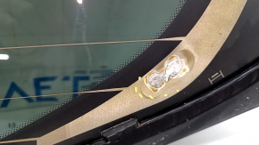 Kia Niro 17-22 rear trunk glass, tinted, scratched, loose terminal